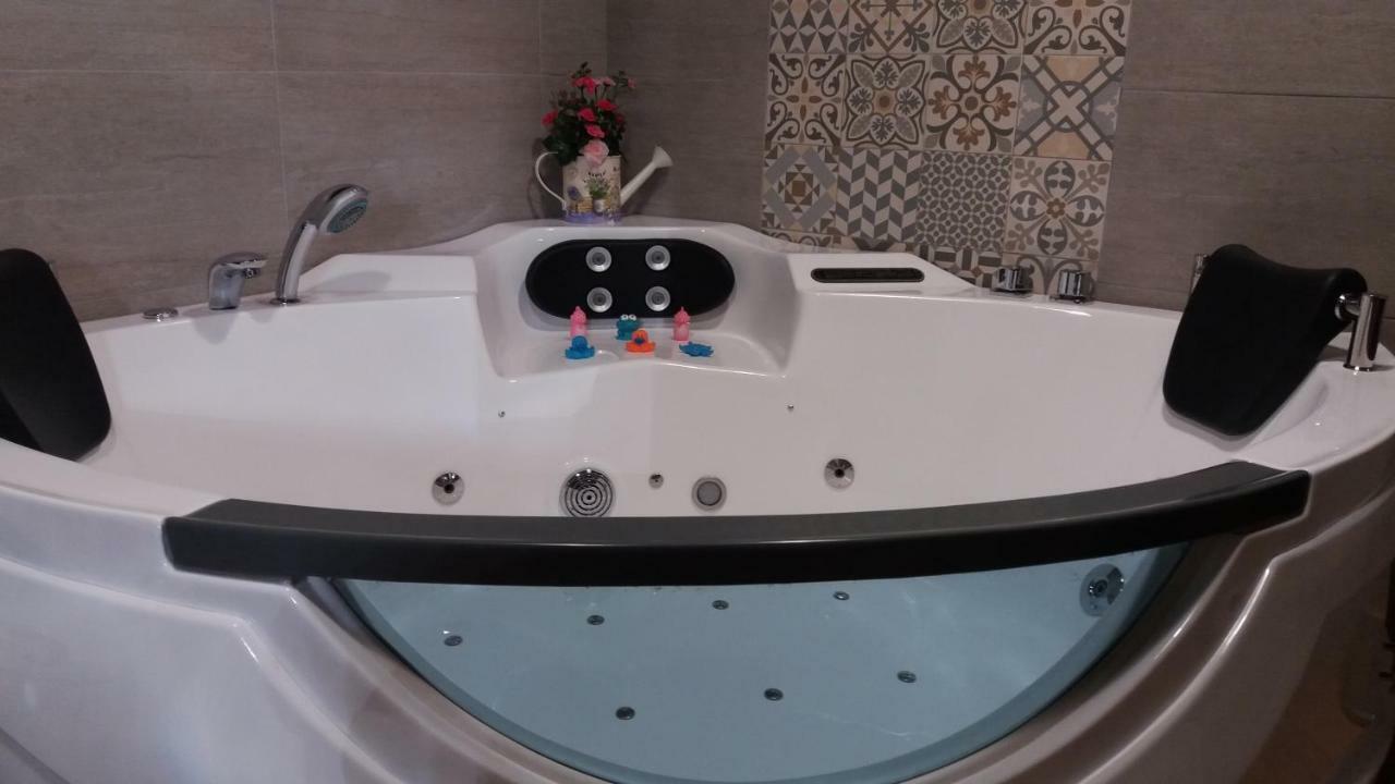 Lagar II Con Jacuzzi Villa Curiel de Duero Eksteriør billede
